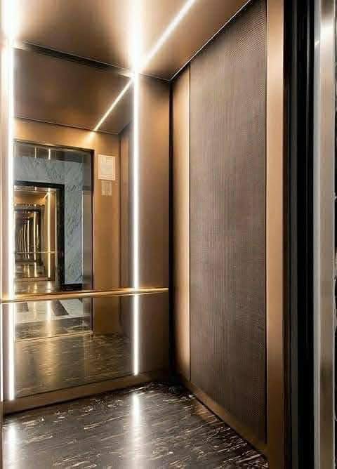 Cabine Ascenseur Minimaliste Or